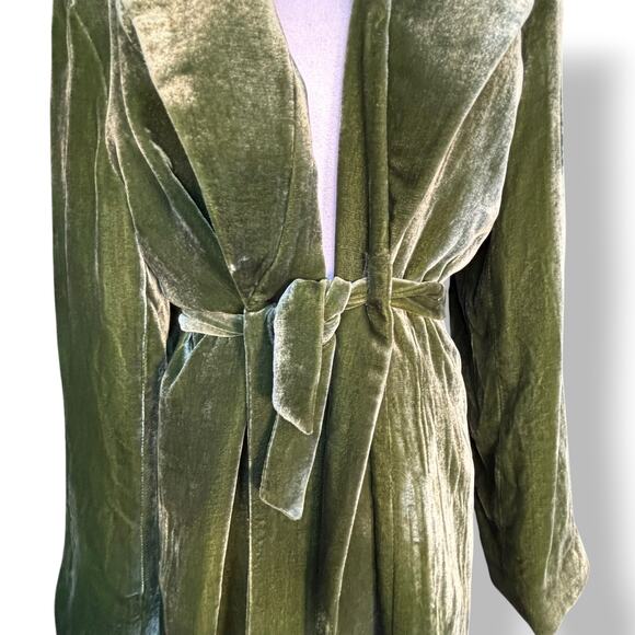 Vintage 90s Olive Green Silk Velvet Wrap Coat Belted Duster Jacket Luxe Layer - Picture 4 of 8